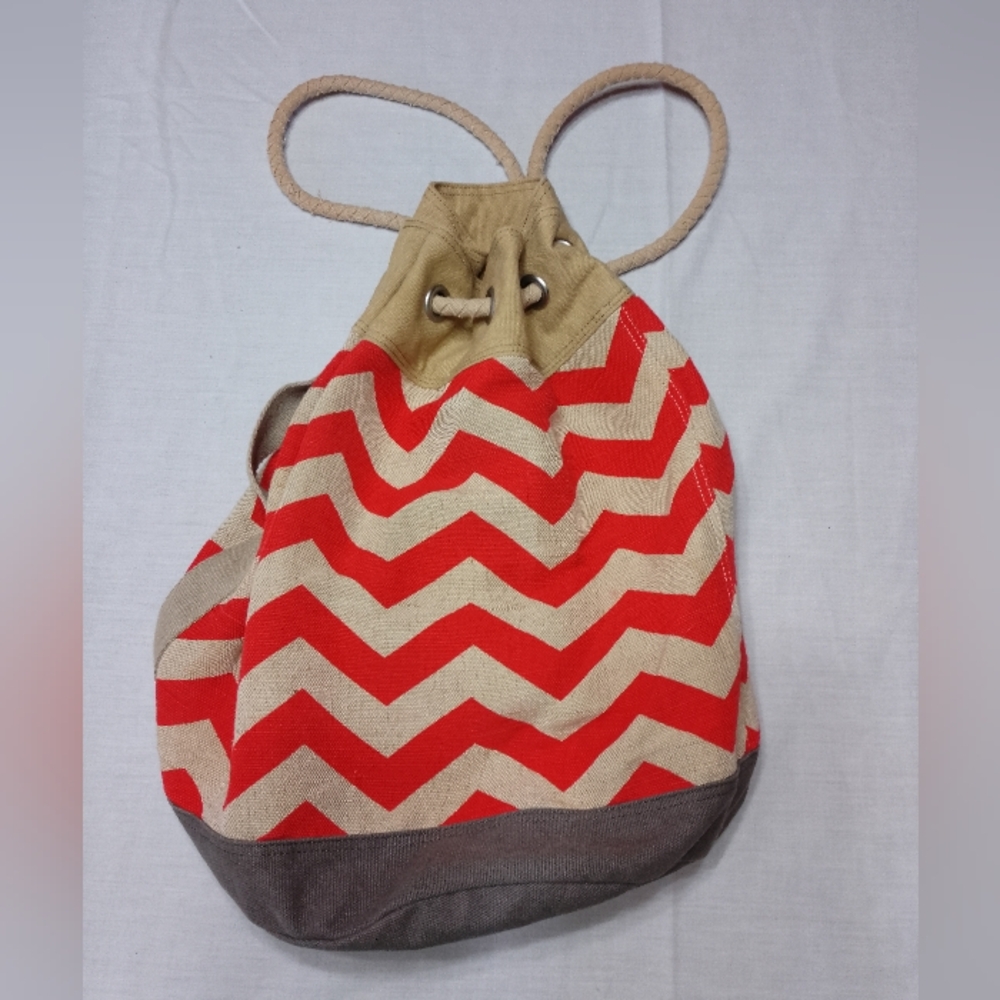 Toms Reef Chevron Zig Zag Striped Bucket Backpack Bag
